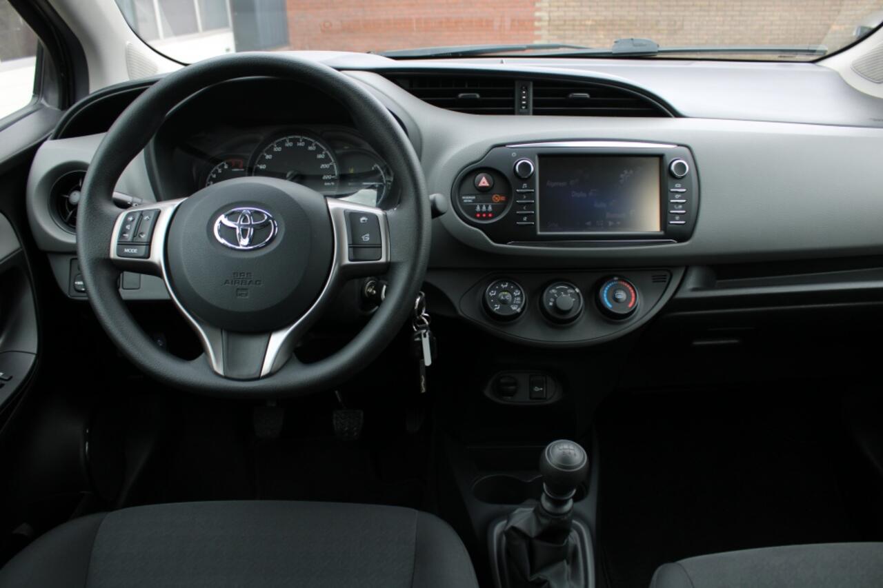 Toyota YARIS 1.5 VVT-i Bi-Tone