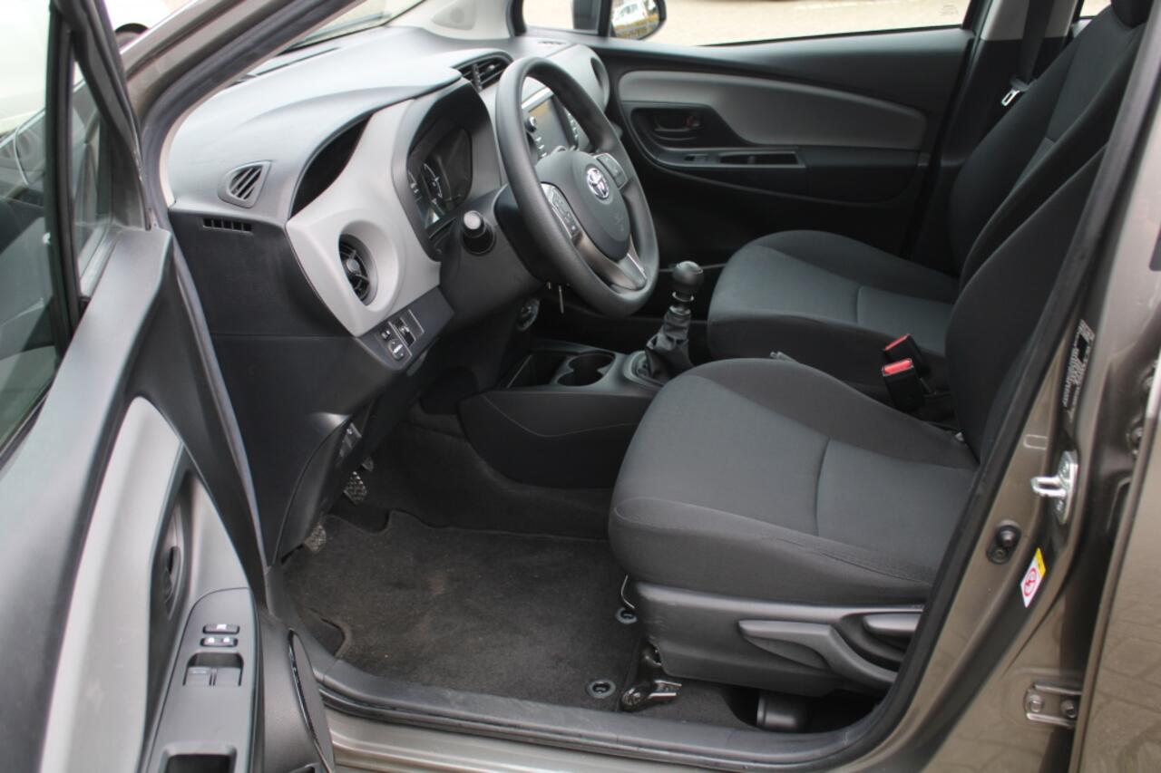 Toyota YARIS 1.5 VVT-i Bi-Tone