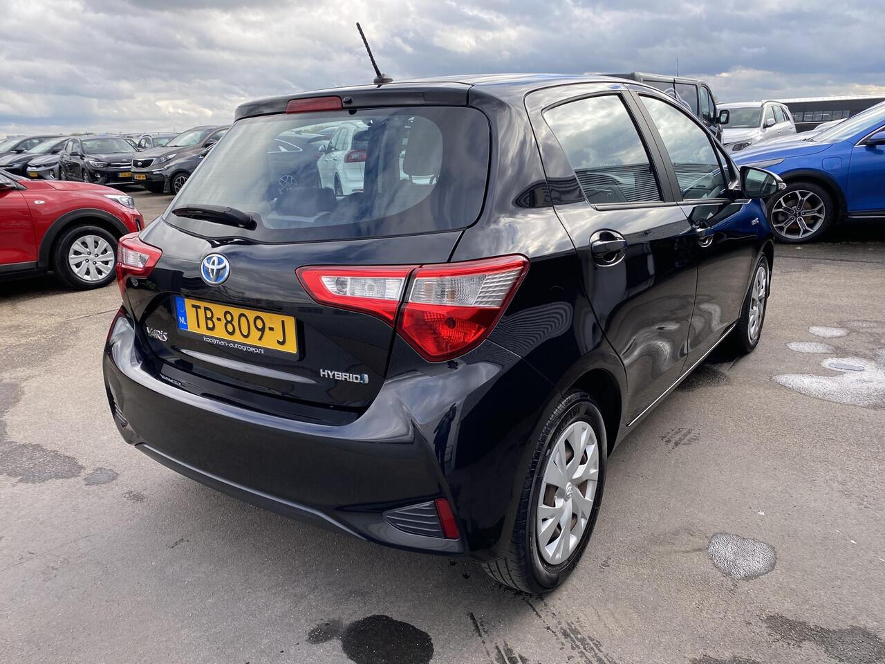 Toyota YARIS 1.5 Hybrid Energy 100pk 5D CVT Automaat! Achteruitrij camera, cruise control, navigatie systeem, airconditioning