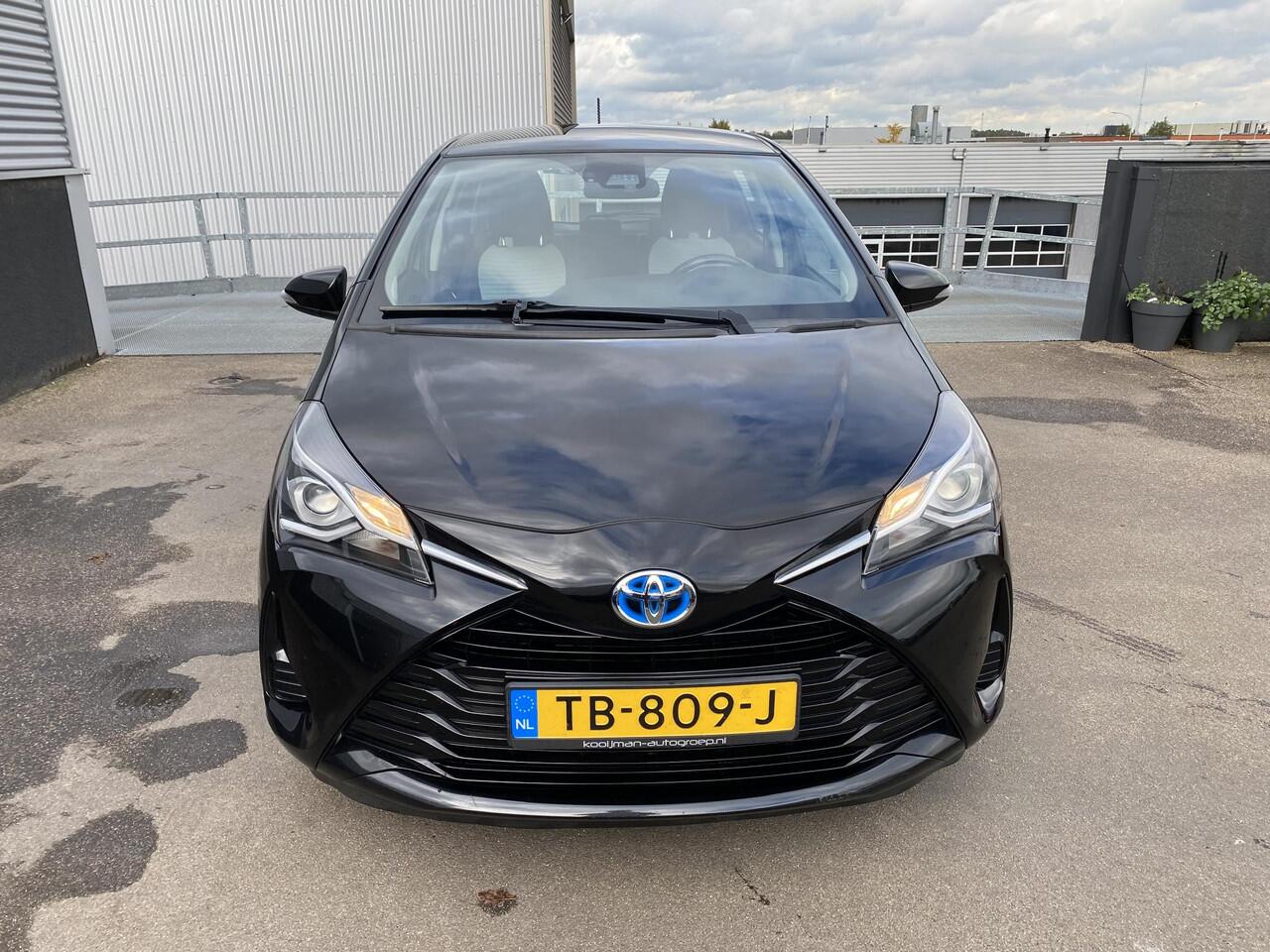 Toyota YARIS 1.5 Hybrid Energy 100pk 5D CVT Automaat! Achteruitrij camera, cruise control, navigatie systeem, airconditioning