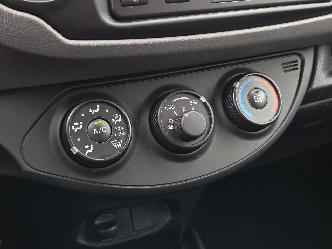 Toyota YARIS 1.0 VVT-i Comfort | Airco | LM Velgen | Rijklaarprijs incl. garantie |