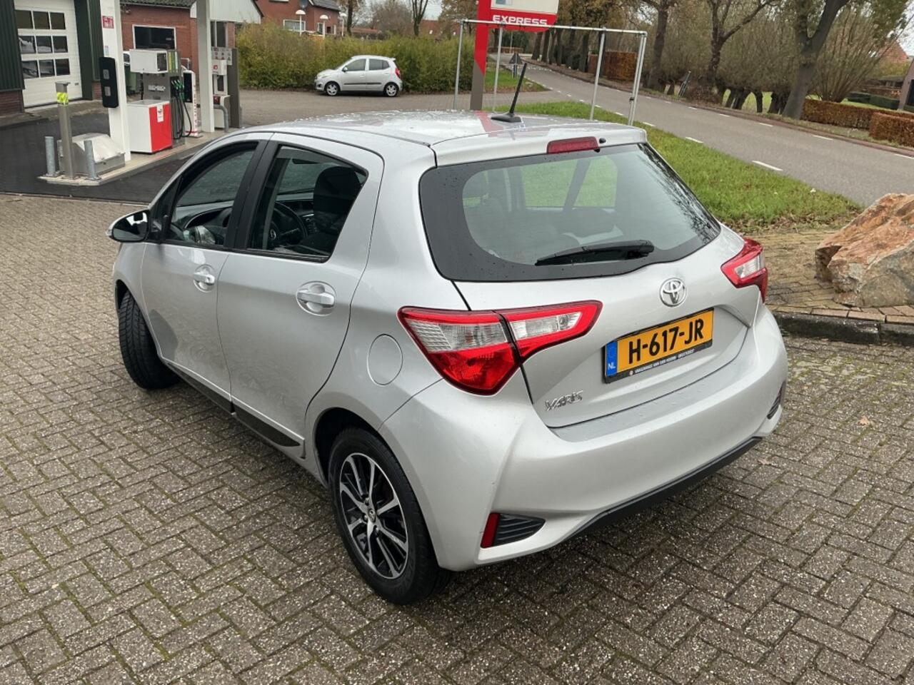 Toyota YARIS 1.5 VVT-I COMFORT