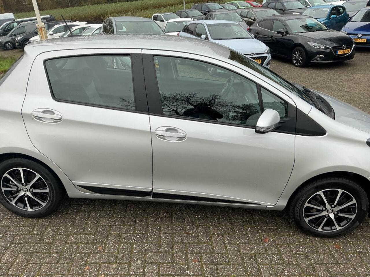 Toyota YARIS 1.5 VVT-I COMFORT