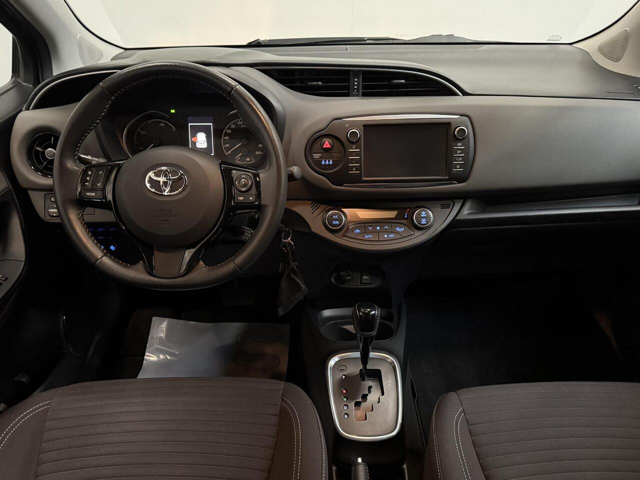 Toyota YARIS 1.5 Hybrid Aspiration | CAMERA | TRHK