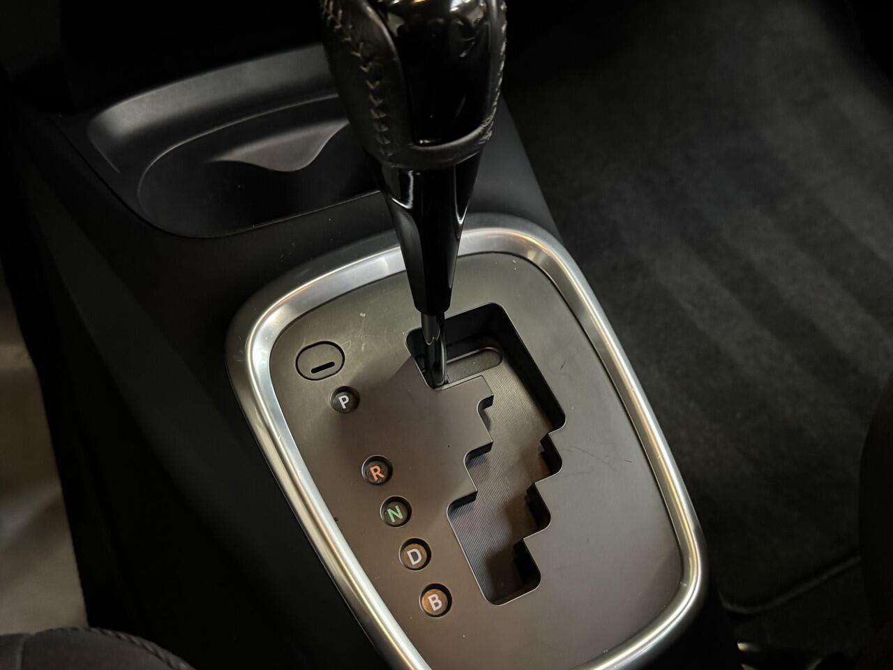 Toyota YARIS 1.5 Hybrid Aspiration | CAMERA | TRHK