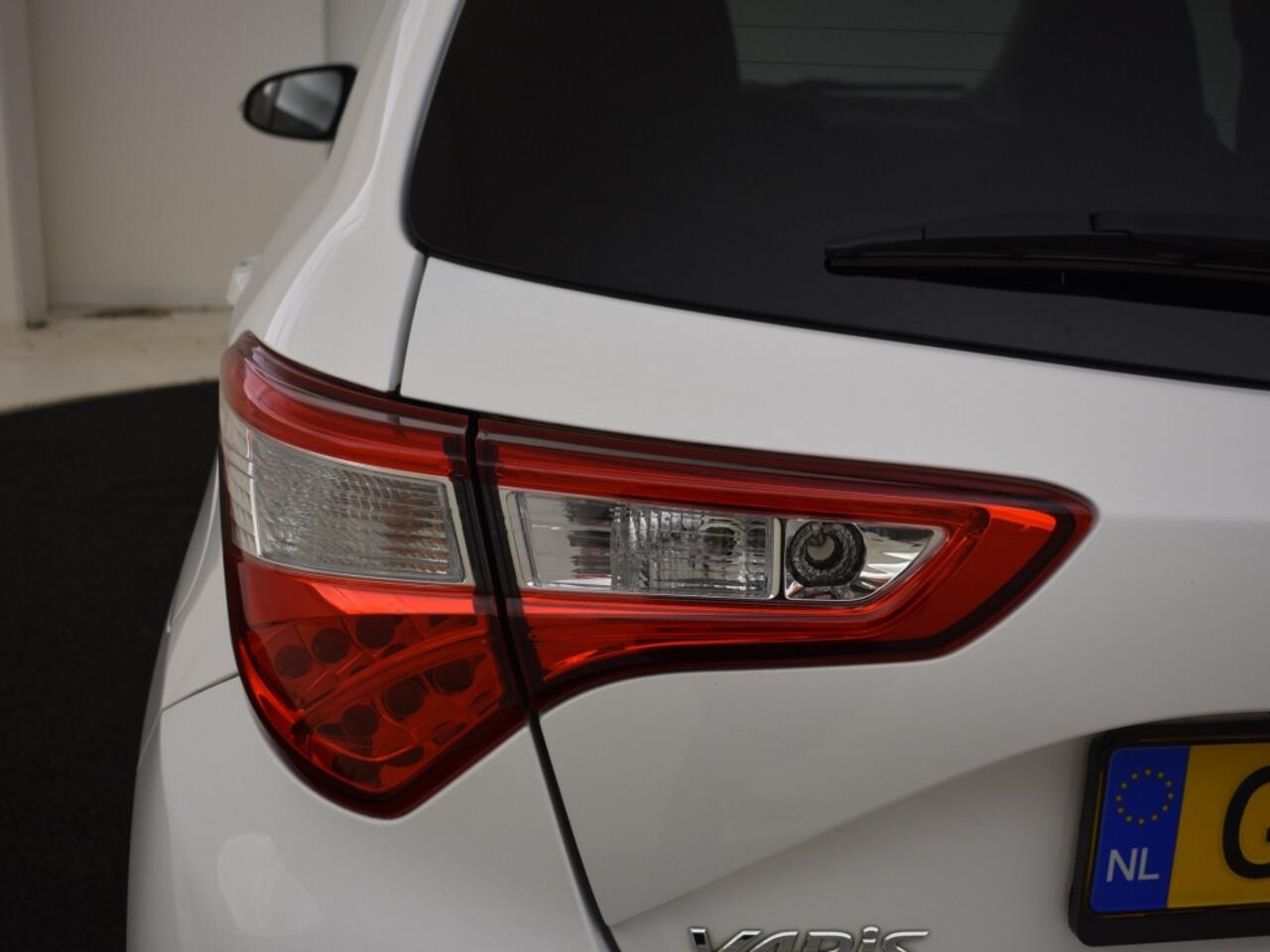 Toyota YARIS 1.5 Hybrid Dynamic | Camera