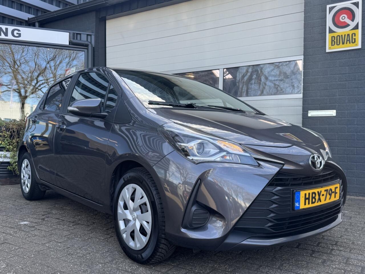 Toyota YARIS 1.0 VVT-i Connect
