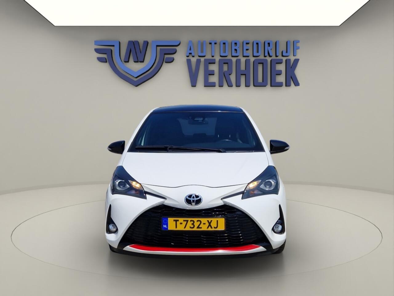 Toyota YARIS 1.5 Hybrid GR-Sport Stoelverwarming - Navi