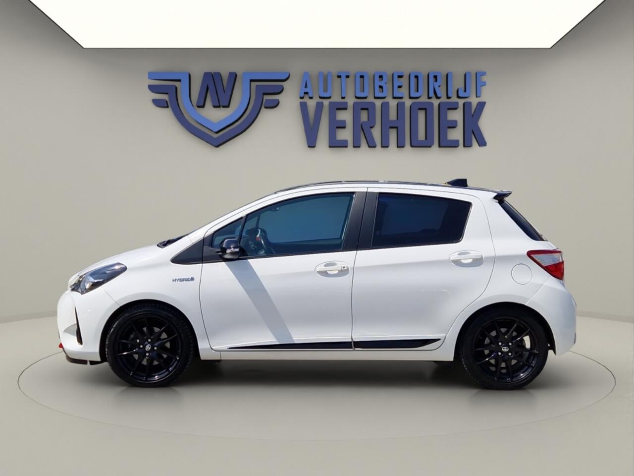 Toyota YARIS 1.5 Hybrid GR-Sport Stoelverwarming - Navi