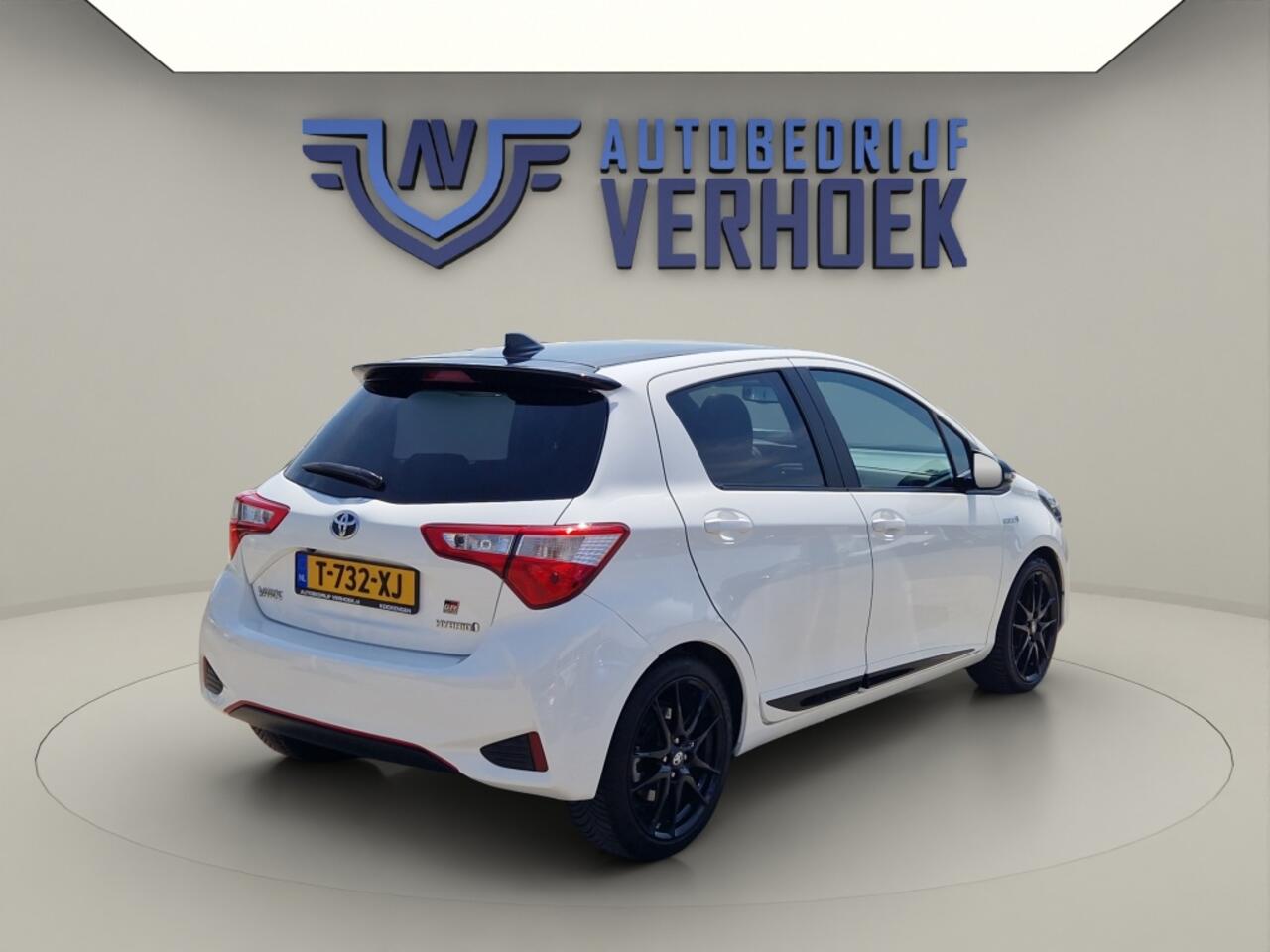 Toyota YARIS 1.5 Hybrid GR-Sport Stoelverwarming - Navi