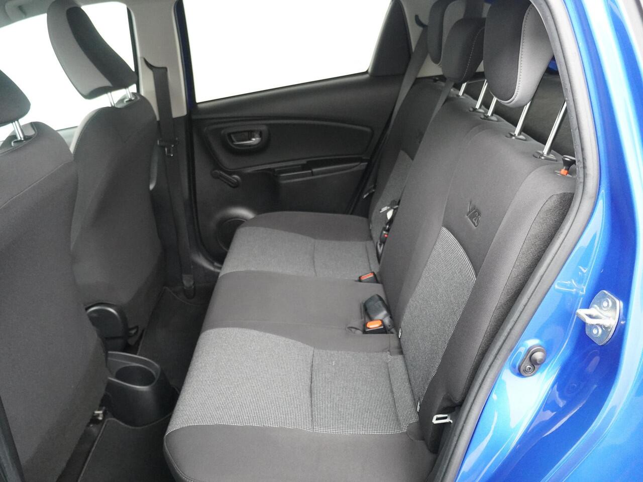 Toyota YARIS Y20 1.5 Hybrid Dynamic Automaat - Climate Control - Lichtmetalen velgen