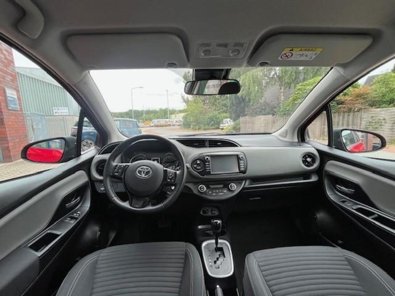 Toyota YARIS 1.5 Hybrid Active