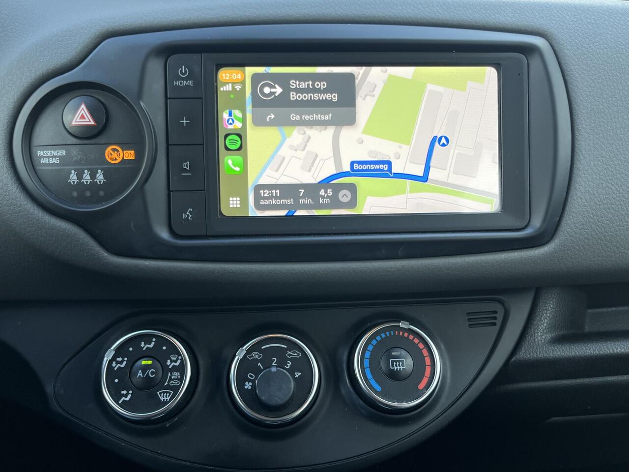Toyota YARIS 1.0 VVT-i Connect NL Auto/1e Eig./Airco/Camera/15"/Apple CarPlay-Android Auto