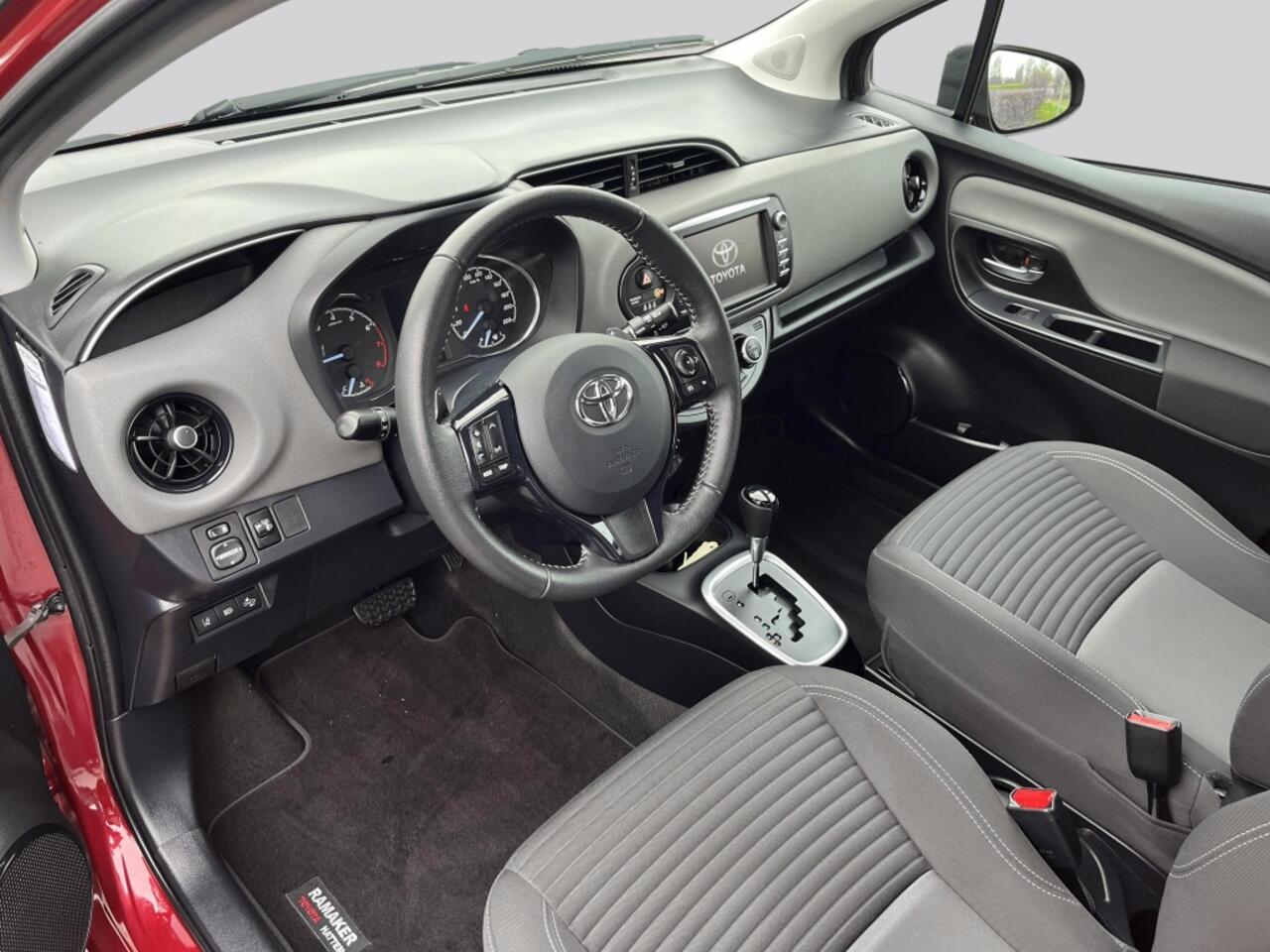 Toyota YARIS 1.5 VVT-i Dynamic