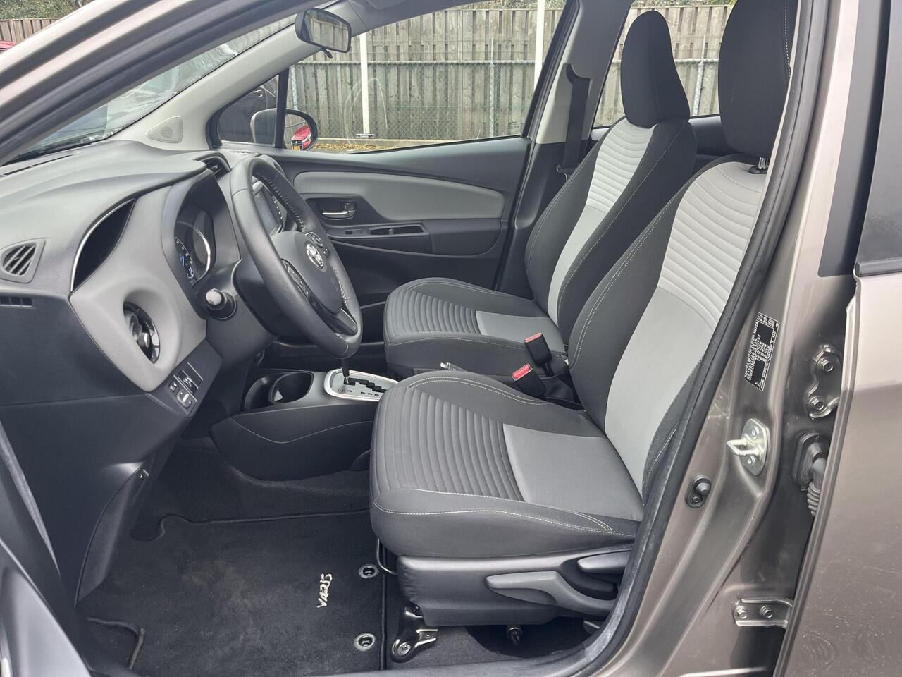 Toyota YARIS 1.5 Hybrid Dynamic | Navigatie | Achteruitrijcamera | Climate Control