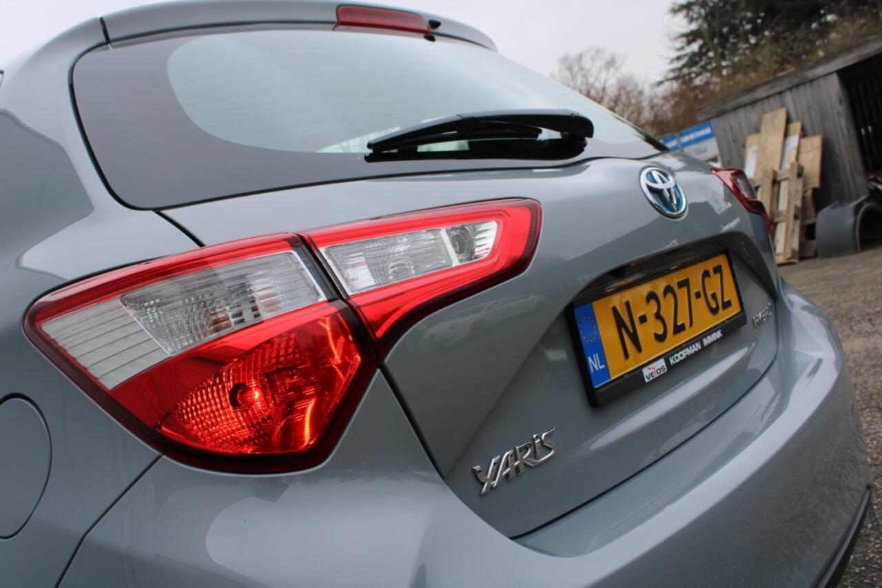 Toyota YARIS 1.5 Hybride Y20