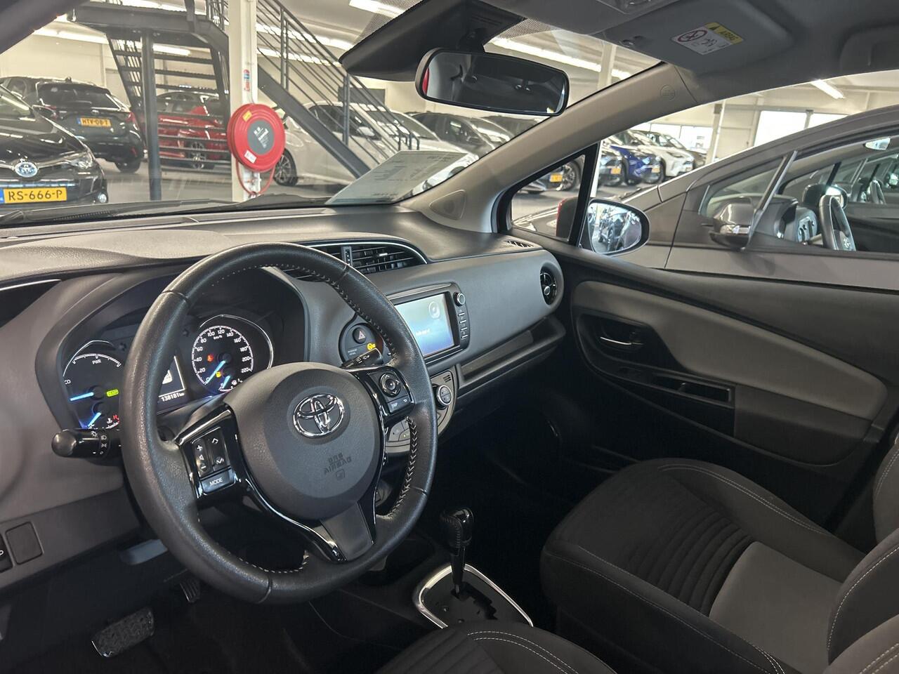 Toyota YARIS 1.5 Hybrid Active