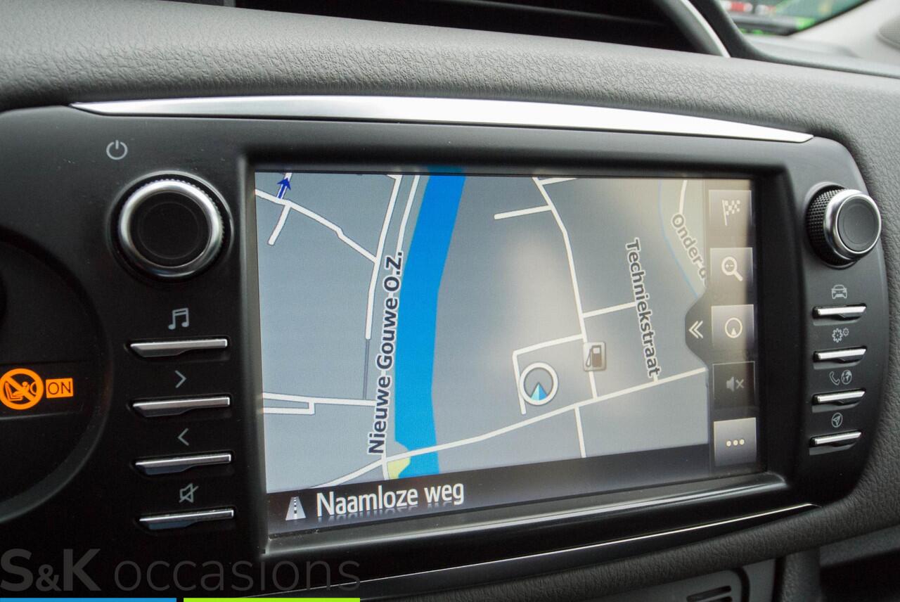 Toyota YARIS 1.5 Hybrid NAVI Cruise Keyless PDC