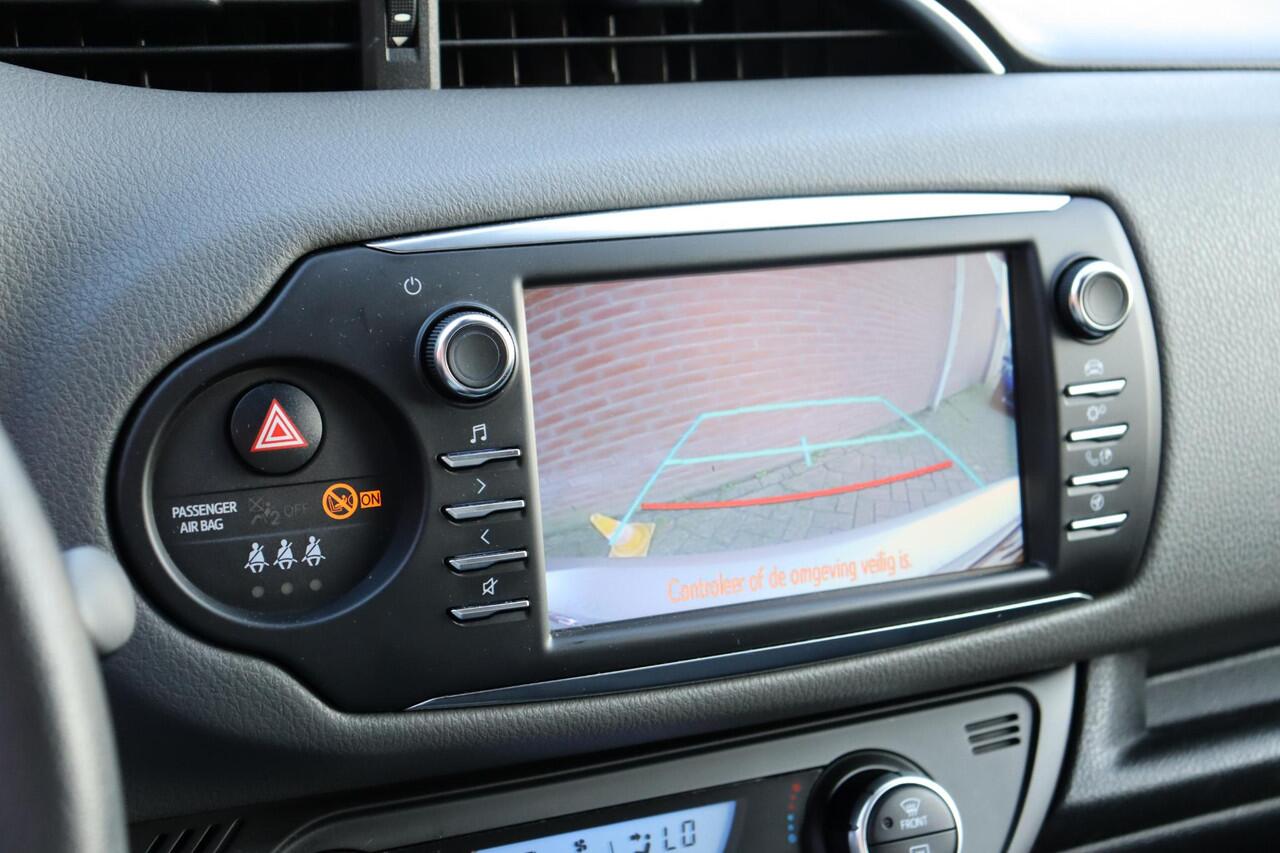 Toyota YARIS 1.5 VVT-i Active, Parkeercamera, Cruise