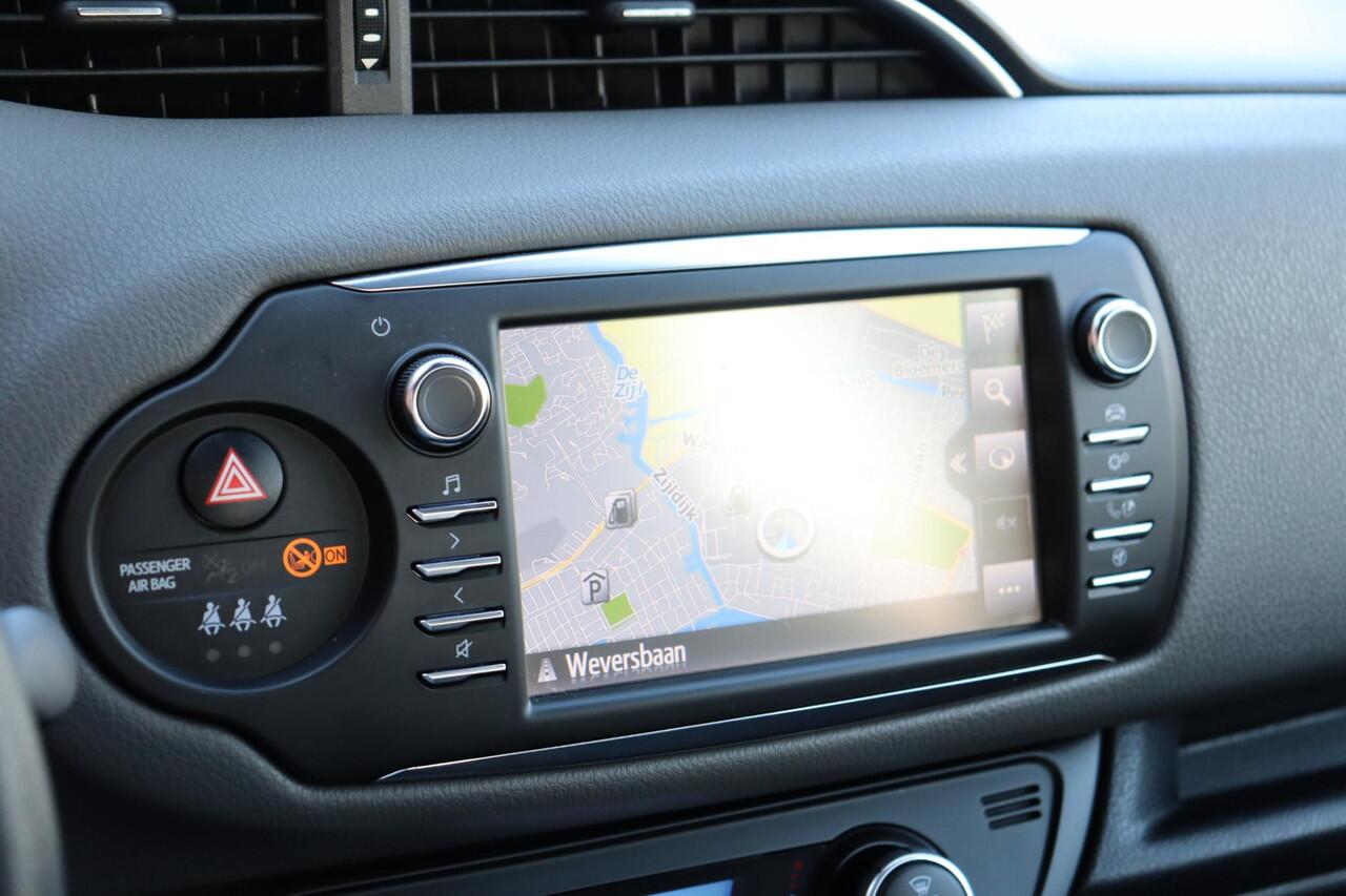 Toyota YARIS 1.5 VVT-i Active, Parkeercamera, Cruise