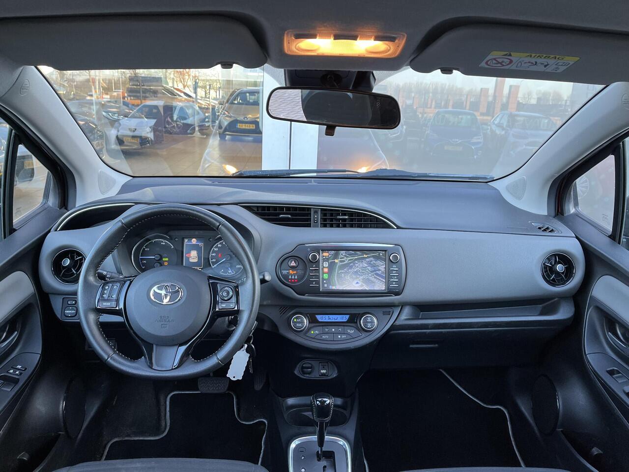 Toyota YARIS 1.5 Hybrid Active Aple Carplay/Android Auto | Camera | Climate control | Toyota garantie tot 2029!