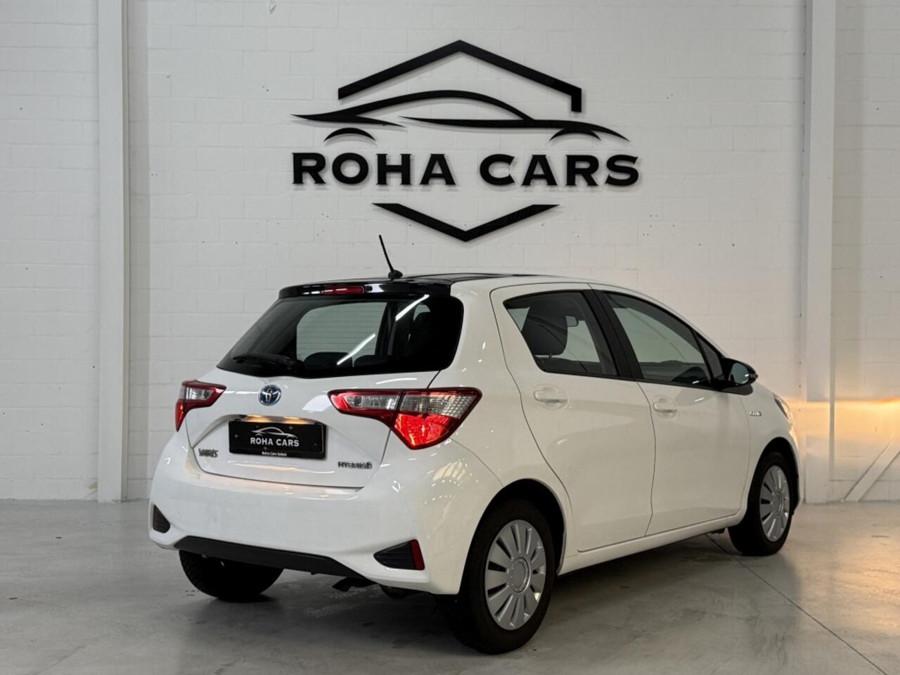 Toyota YARIS 1.5 Hyb. Active *Camera*Stoelverwarming*Lane assist*