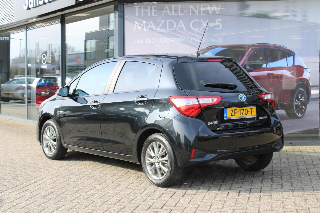 Toyota YARIS 1.5 Hybrid Dynamic , Automaat, All Season, Camera, Navi, Clima, Cruise, LMV 15 Inch, Bluetooth, LKA
