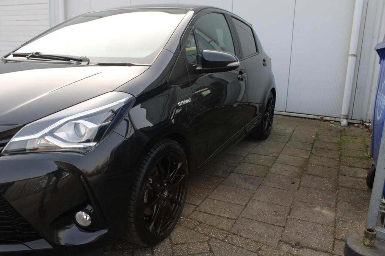 Toyota YARIS 1.5 Hybride GR-Sport + Apple CarPlay