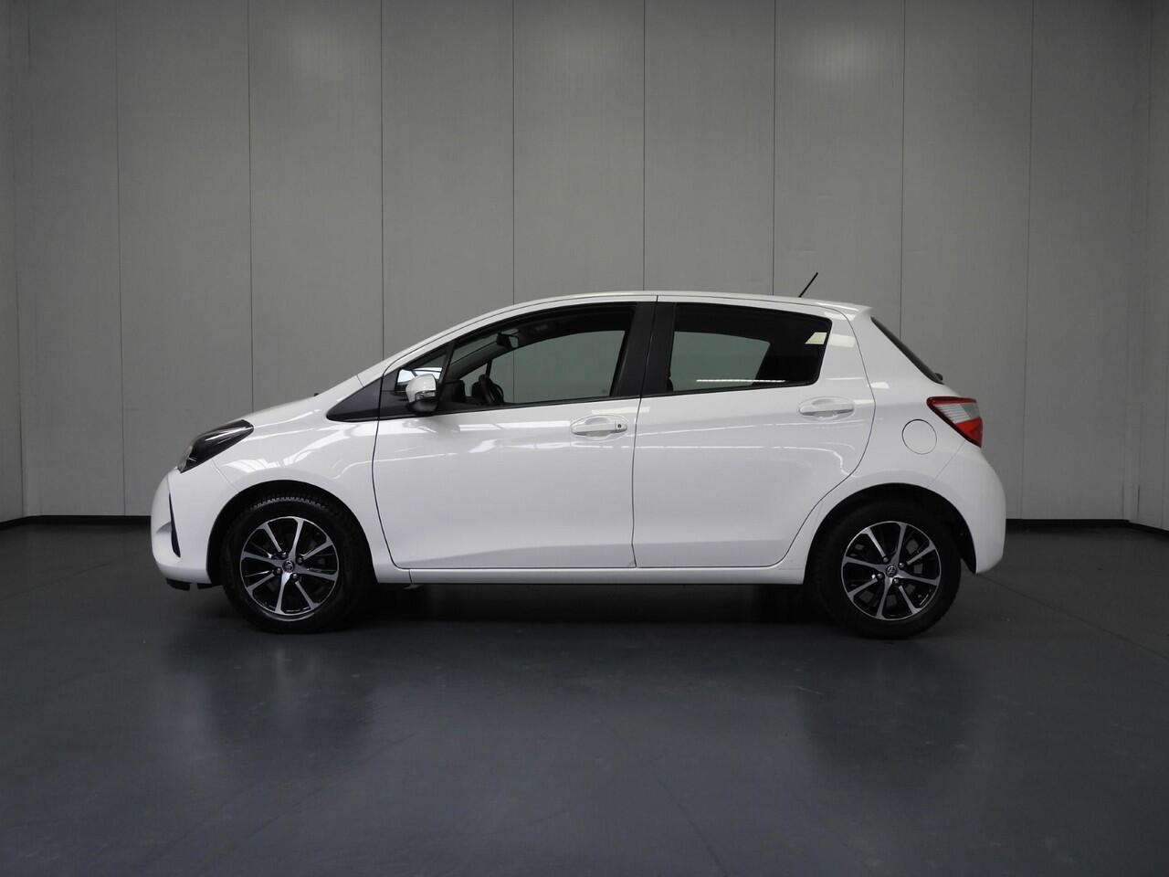 Toyota YARIS 1.0 VVT-i Connect NAVI-APP/CAMERA/AIRCO/15"LMV!