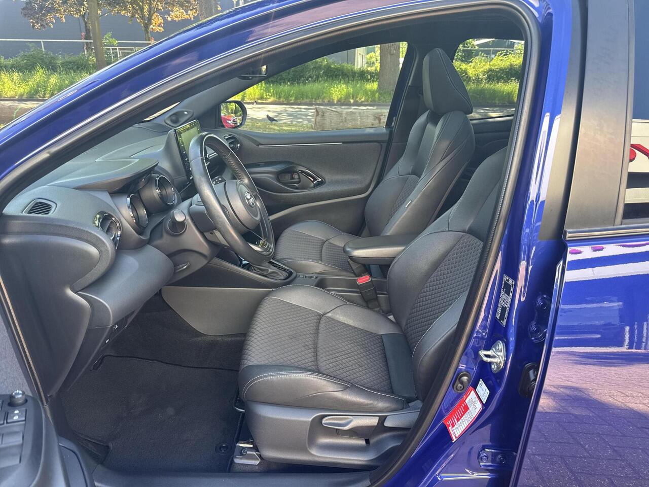 Toyota YARIS 1.5 Hybrid Style panoramadak | 06-10141018 Voor meer informatie