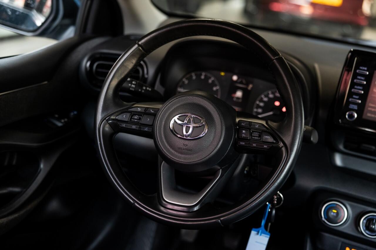 Toyota YARIS 1.0 VVT-i Active | Camera | Cruise | Airco |