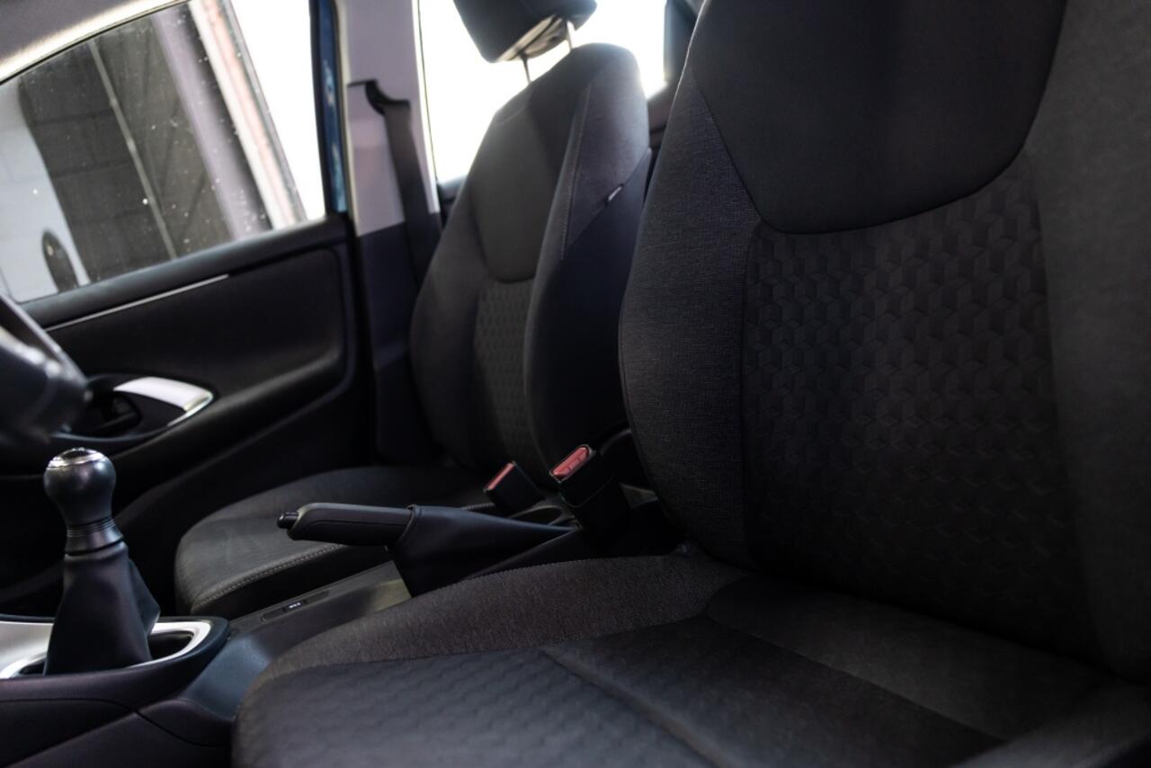 Toyota YARIS 1.0 VVT-i Active | Camera | Cruise | Airco |