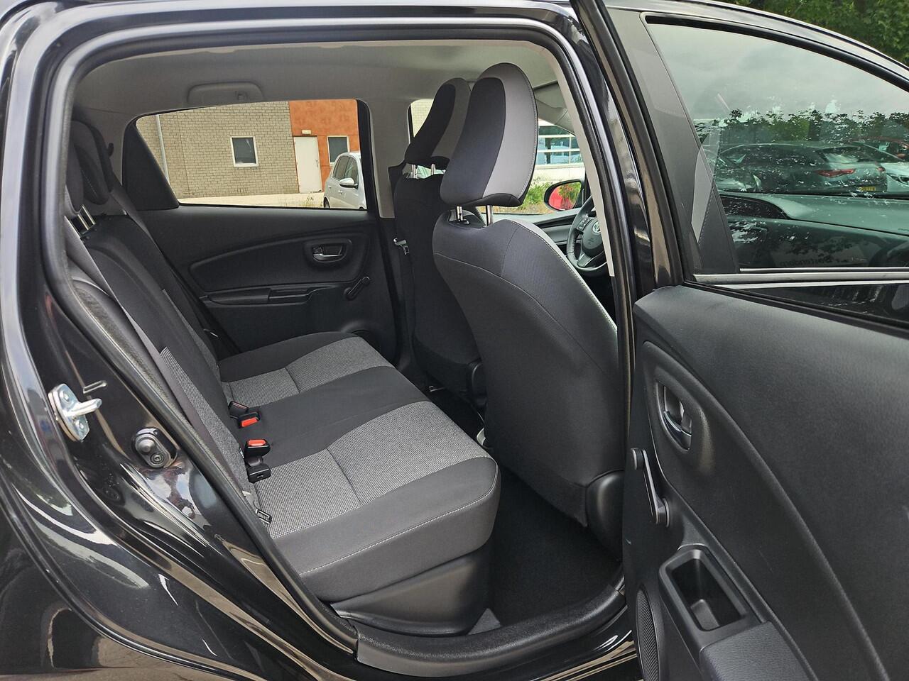 Toyota YARIS 1.5 Hybrid Dynamic