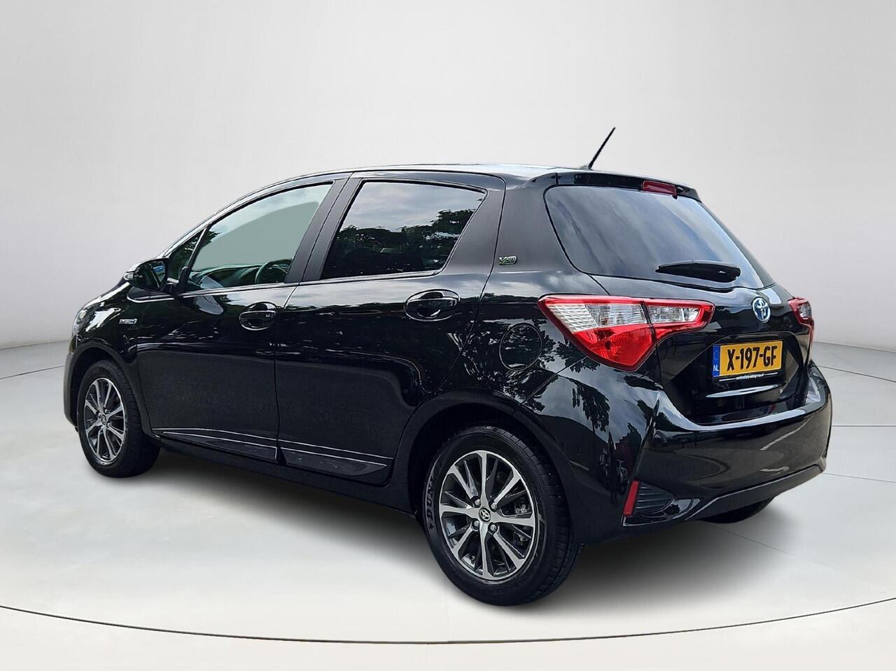 Toyota YARIS 1.5 Hybrid Dynamic