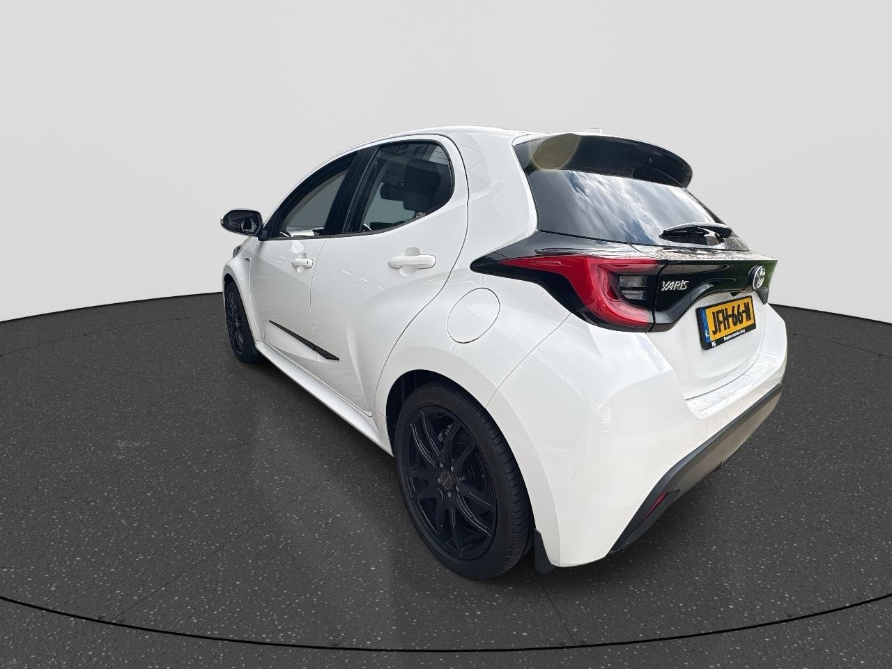 Toyota YARIS 1.5 Hybrid Dynamic Edition | Rijklaar |