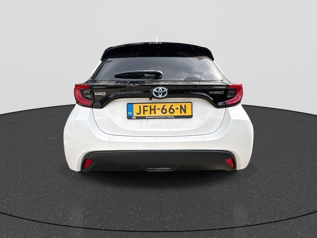 Toyota YARIS 1.5 Hybrid Dynamic Edition | Rijklaar |