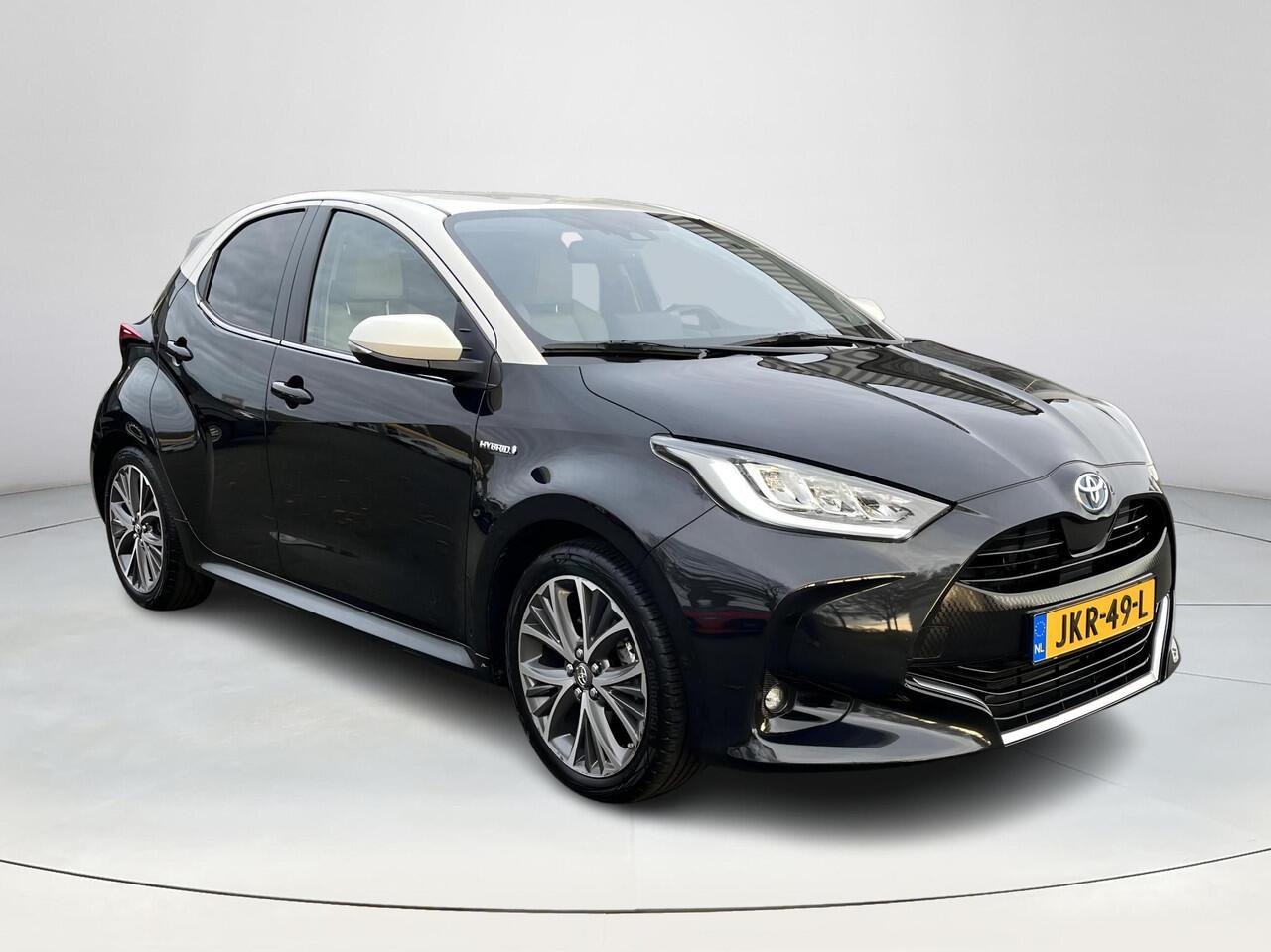 Toyota YARIS 1.5 Hybrid Executive | Bi-Tone | Stoelverwarming | Carplay | Keyless entry | LED koplampen