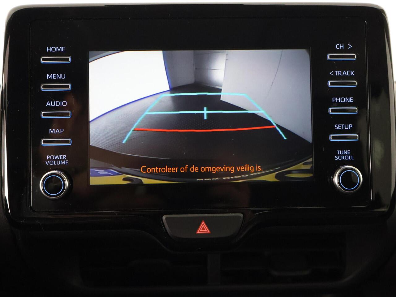 Toyota YARIS 1.5 Hybrid Business Black Edition | Apple Carplay & AndroidAUTO | Privacy Glass |