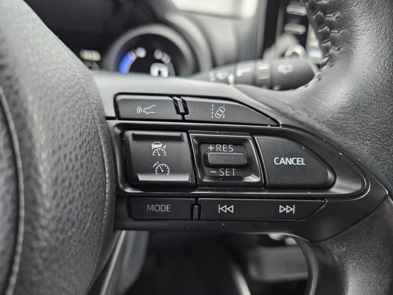 Toyota YARIS 1.5 Hybrid First Edition , Org NL en 1e Eigenaar