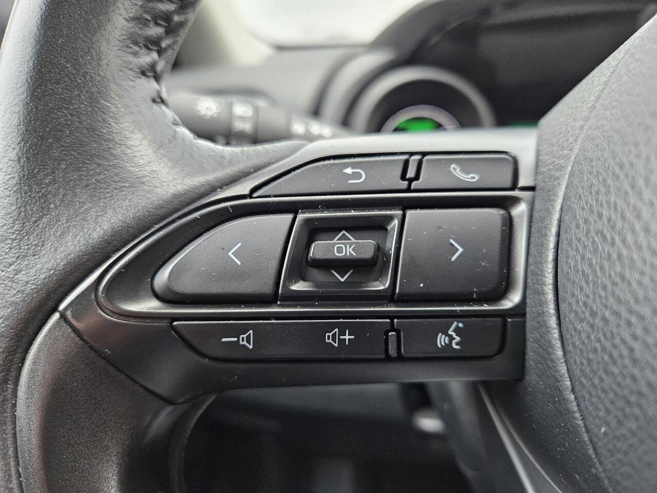 Toyota YARIS 1.5 Hybrid First Edition , Org NL en 1e Eigenaar