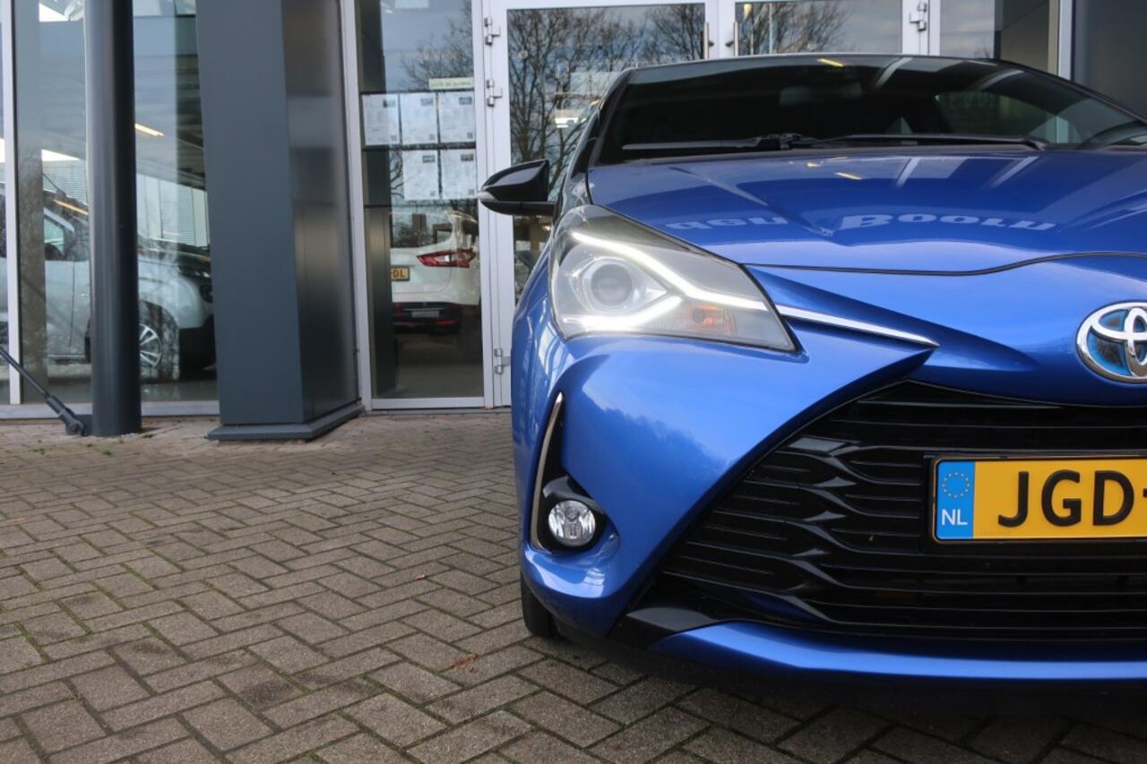 Toyota YARIS 1.5 HYBRID, Cruise Control, Apple Carplay/ Android Auto, Clima, etc.