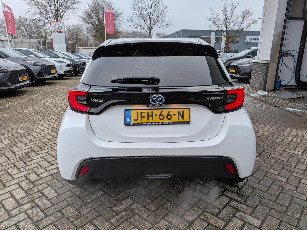 Toyota YARIS 1.5 Hybrid Dynamic Edition | Rijklaar | Carplay | AndroidAuto | Pcam | LMvelgen |