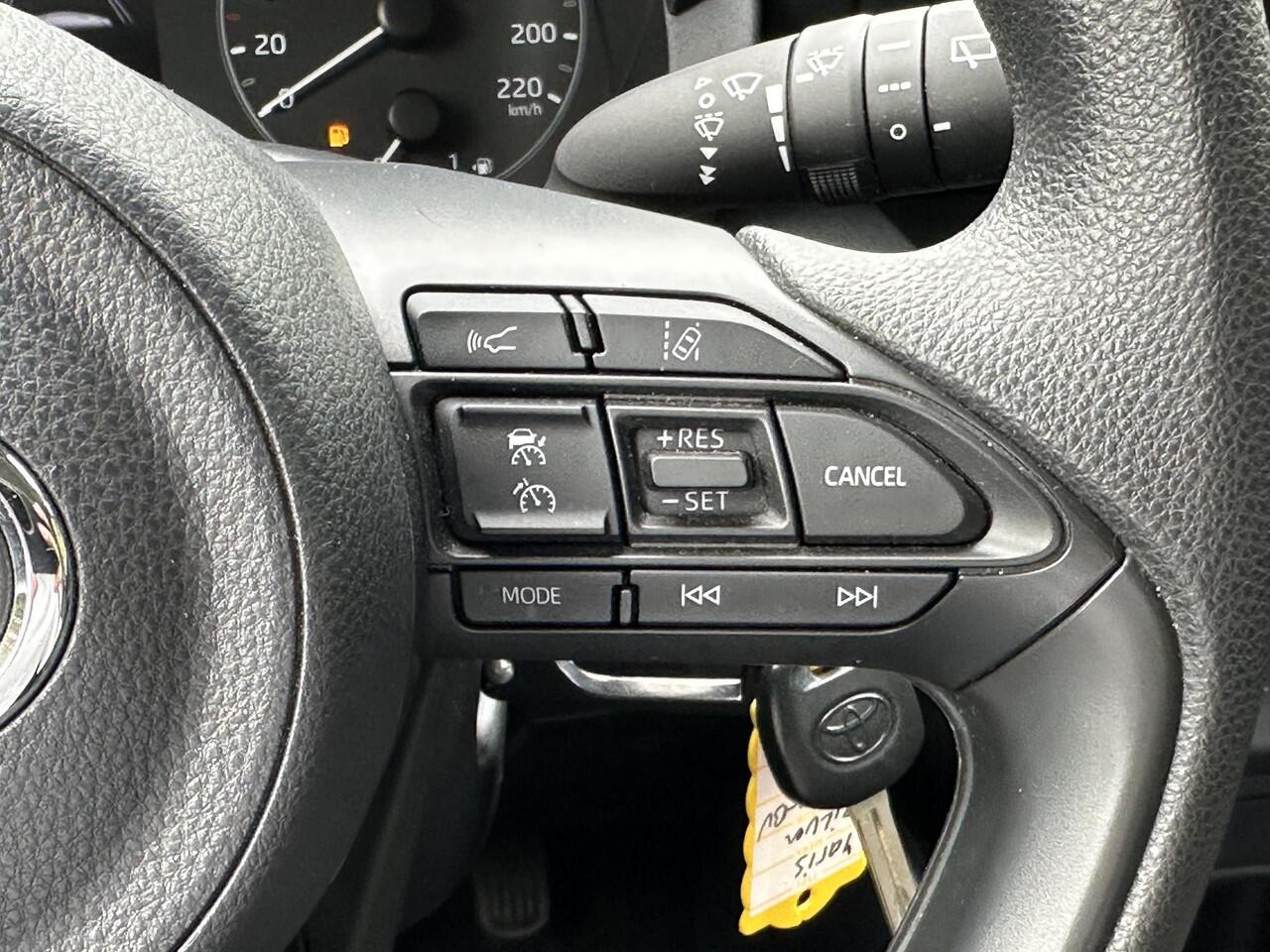 Toyota YARIS 1.0 VVT-i Comfort Radio wordt ingebouwd | Airco | Adaptive cruise control | Centrale deurvergrendeling met afst.bediening |