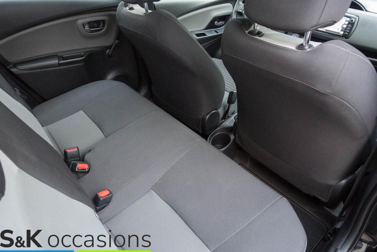 Toyota YARIS 1.5 Hybrid Dynamic