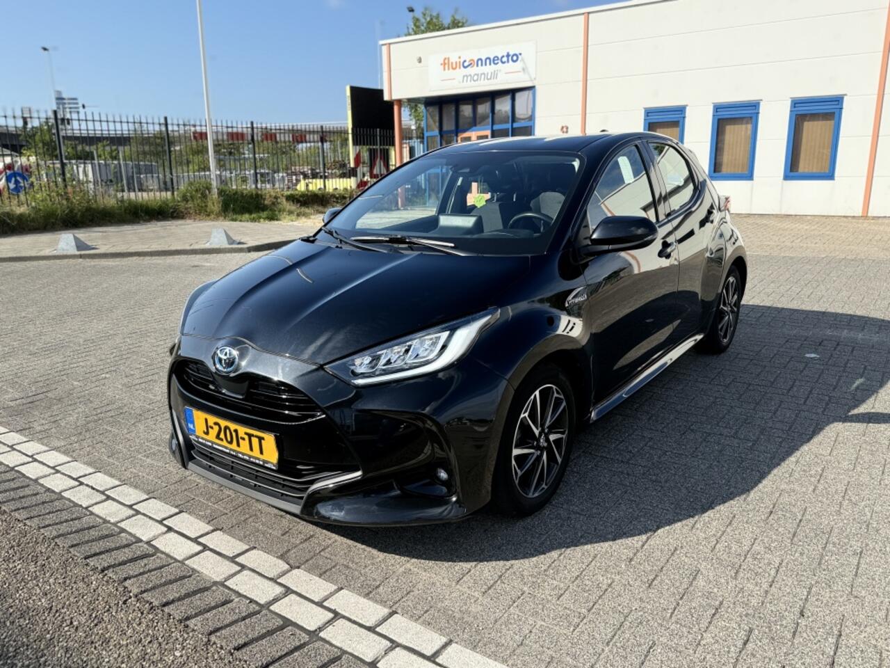 Toyota YARIS 1.5 Hyb. First Ed.