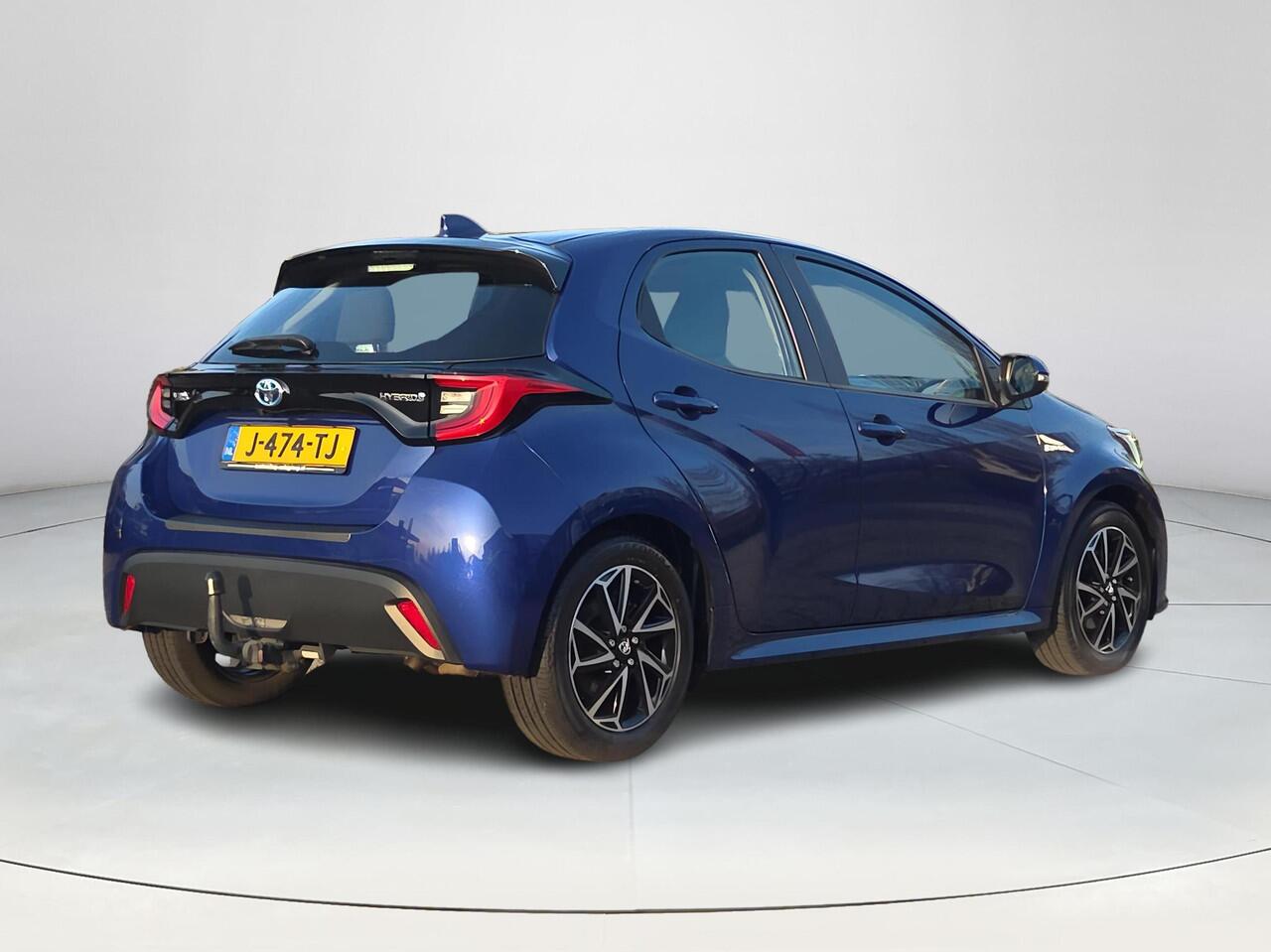 Toyota YARIS 1.5 Hybrid First Edition | Trekhaak | Apple CarPlay | Licht metalen velgen | Rijklaar incl. garantie |