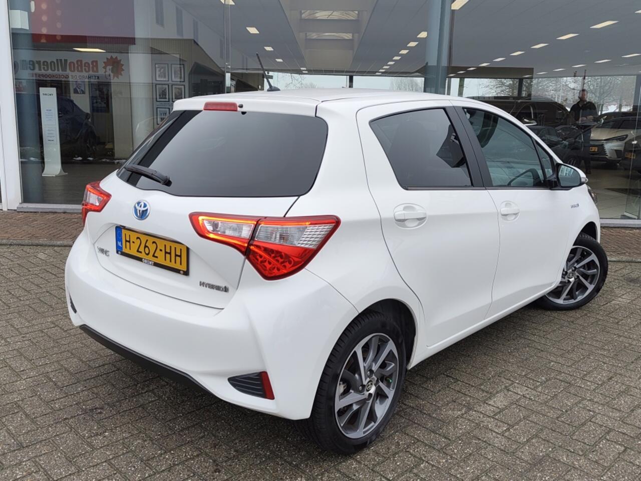 Toyota YARIS 1.5 Hybrid Dynamic | NL Auto | Keyless Entry & Start | Android A
