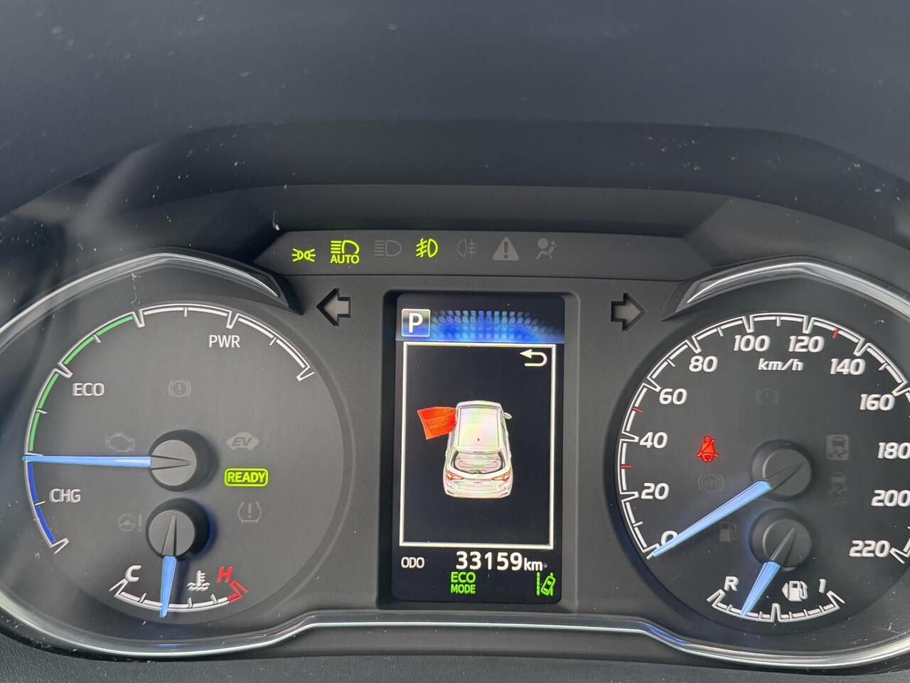 Toyota YARIS 1.5 Hybrid Y20 Apple Carplay en/of Android auto navigatie, Achteruitrijcamera, Cruise control, LMV, Smart Key, Privacy glass