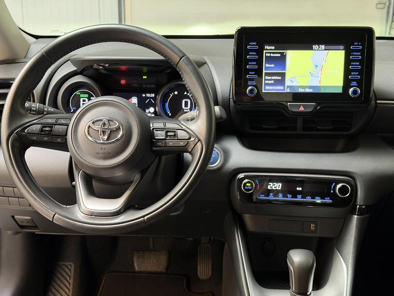 Toyota YARIS 1.5 Hybrid First Edition