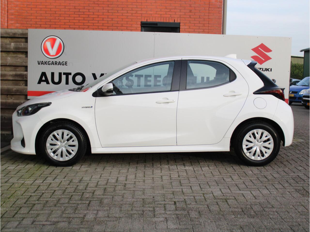 Toyota YARIS 1.5 Hybrid Active Cruise Control Adaptief, Achteruitrijcamera, Apple Carplay/Android Auto, Airco